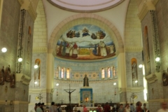 The statue of Our Lady of Africa received a canonical coronation from Pope Pius IX in 1876, in the same ceremony wherein the church was elevated to the status of a minor basilica. A blue gown was added to the statue in 1886.