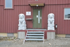 Building housing the Chinese expeditions and research in the area.