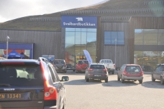 Svalbardbutikken located in the heart of Longyearbyen is the northernmost department store in the world. The store offers a wide range of groceries, fresh produce, tax-free cosmetics & electronics, gifts, souvenirs, and kiosk products. In Svalbardbutikken you will also find Svalbard's only liquor store, Nordpolet.