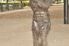 Atlas, the titan, was condemned to bear the weight of the world on his shoulders. Now, a statue of Atlas is carrying the weight of the branches of the oldest gum tree in Buenos Aires, replacing one of the concrete columns. The tree, planted in 1781, can be found in Recoleta and is known as the “Gomero de la Recoleta”.
