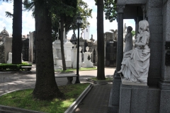 The cemetery, created in 1822, is among the oldest in the city and covers four city blocks (5.5 hectares or 14 acres).