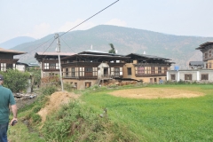 It is a 20 minute walk across the fields through the village of Sopsokha fromo the roadside to the small monastery at the top of the hill..