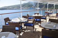The Veranda is a relaxed, buffet restaurant with lovely ocean views as well as a small teak terrace for al fresco dining.