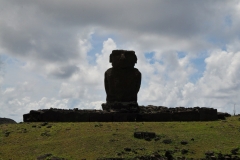 However, evidence has been found that the first settlement in Anakena may be earlier in about 200 or 300 years to the first construction of the ahu. These tests would prove that Anakena would be one of the oldest inhabited places on the island, thus linking history and legend.