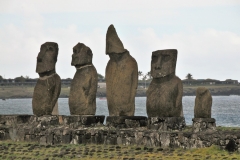 The first one on the right is currently a piece of rock that is barely recognizable. However, the one that follows, much better preserved as such as the first on the left, has a lower and more robust body than the rest and shows a grim expression