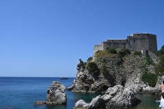 Famous for its plays and importance in resisting Venetian rule, it overshadows the two entrances to the city, from the sea, and by land.