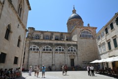 Side entrance to the Cathedral of the Assumption of the Virgin