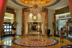 Lobby Shopping areas