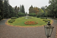 After David Chavchavadze’s death, due to the failure to pay the debt to the Russian Public Bank, the estate passed to the property of the Imperial family. The Tsinandali garden was renovated in 1887 and passed to the state in 1917. In 1947, the estate was organized into a museum.