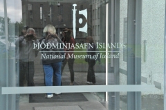 The National Museum of Iceland traces the history of Iceland from the early Viking settlements to the present day through over 2,000 artifacts, photographs and multimedia displays. A major overhaul of the building in 2004 has created an interactive, state-of-the-art space, which offers plenty of visitor participation.