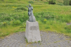 Statue of Leif Eiriksson