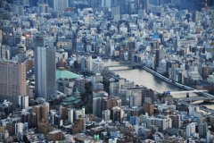 A visit to Skytree starts on the 4th floor where tickets are sold to the 350 meter level $22.45. A fast smooth elevator ride takes visitors to the top floor of the first observation deck where tickets for the second observation deck can be purchased for $11.23.