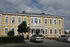Karakol Regional Museum.  The museum has a colorful collection of national costumes, examples of finely worked silver jewellery and a good exhibition of Kyrgyz applied art. One hall covers the region's flora and fauna –
