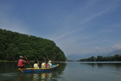 We have the chance to go canoeing on Phewa Lake, the second largest lake in Nepal. It is a fresh water lake and is famous for its reflections of the surrounding mountains. .
