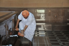 Wash the lower leg separately each