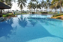 We are staying at the Crown Plaza Resort on the beach or Cornish