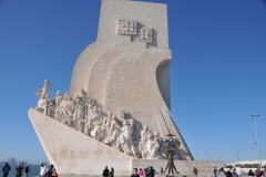 The Monument to the Discoveries is made up of a group of sculptures that represent the bow of a small sailing ship constructed by the Portuguese to explore the Atlantic Ocean. Leading the ship is Prince Henry the Navigator and behind him are many other great Portuguese discoverers.