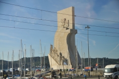 We also pass the Monument of Discoveries
