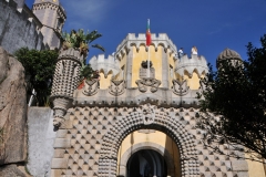 For centuries Pena was a small, quiet place for meditation, housing a maximum of eighteen monks.  It was the Great Lisbon Earthquake of 1755  that destroyed everything. .