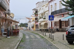 It is early Sunday morning  in Silves and the town is just waking up as we arrive by uses from the ship.