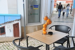 A great way to display fresh oranges for orange juice on a Sunday Morning.