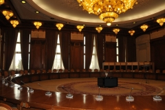 What a massive salon to accommodate dignitaries at a meeting.