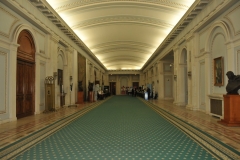 Entry Lobby without the many tourists that visit daily.