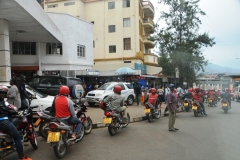 Motos are a bit intimidating at first, but when you get used to taking them ,and accept that we must all die sooner or later anyway, they’re are a formidable way of getting around the city