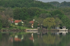 Numerous homes and second homes have been build along the banks of the newly formed  lake on the Danube River.