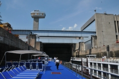 We have now arrived at Gate 1 of the Iron Gates.  The construction of the joint Romanian-Yugoslavian mega project commenced in 1964. In 1972 the Iron Gate I Dam was opened, followed by Iron Gate II Dam, in 1984, along with two hydroelectric power stations, two sluices and navigation locks for shipping.