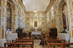 Overall look into the Chapel