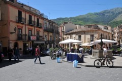 The Plaza Square before the Vespa Scotters invaded in a few minutes.