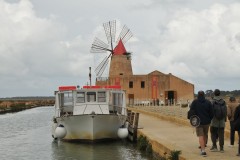 Museo del Sale - Salt Museum located in an old wind mill building. Inside you learn about the age old Trapani tradition of salt production and refining.