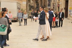 Close up of the Bride and Groom in the Piazza del Duomo in the pedestrian square that is the heart of Ortigia. .