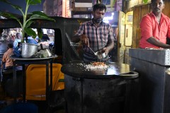 Madurai is also known as the food capital of Tamil Nadu. Here we find the classic street food of South India being prepared in front of us. 
