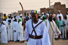 The ceremony starts with the Madeeh - chanting words of gratitude to the Prophet Mohamed. The audience interacts with the chanters, dancing to the rhythms of the percussion instruments.