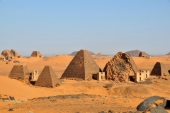 All of the pyramid tombs of Nubia were plundered in ancient times. Wall reliefs preserved in the tomb chapels reveal that their royal occupants were mummified, covered with jewellery and laid to rest in wooden mummy cases.