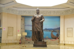 Statue of Timur Malik  a National Hero of the Tajik people. The new name honors a medieval military hero who in 1220 led the people of Khujand in their struggle against the Mongol occupation.