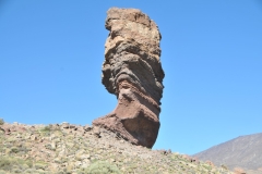 This is rock is called Roque Cinchado which translates Gods Finger.
