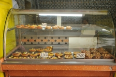 The pastries taste as good as they look. I had to sample from time to time during the trip in Tunisia. 