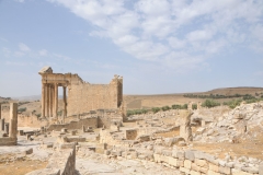 On the road Ain Doura to the Capitol.  When the town was flourishing it once had 5,000 residents including villas, temples, baths, a paved street and a forum. 