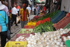 We are also shopping for fresh produce, fish and other items to take to our hosts for lunch later in the day. 