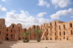 This village is unique due to its troglodyte houses, dug in the mountains which we had just visited. The arrangement of these caves must have caught the eye of George Lucas, given the complexity of some houses, linked between each other by a succession of corridors and courtyards.