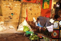 Departing  the hotel early this morning for our destination to  Muchison National Park we travel over 6 1/2 hours, about 200 miles. .