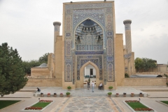 Side view of the mausoleum and gardens known as Tamerlane.